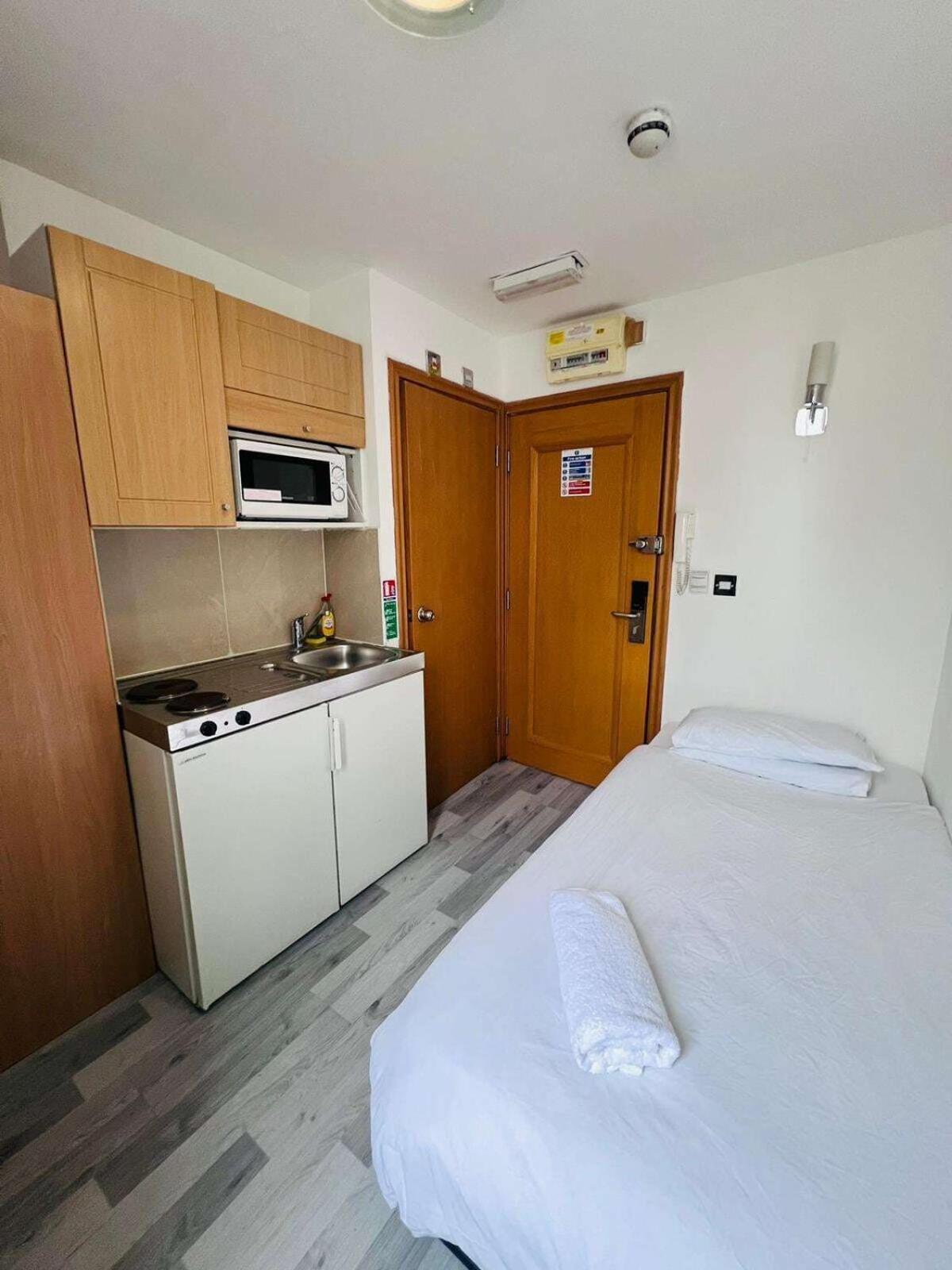 F301-Awesome 3Rd Flr Studio Fits 1 Near Hyde Park Londra Exterior foto